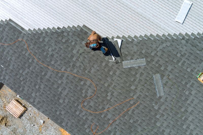 What To Expect During An Asphalt Shingle Roof Installation